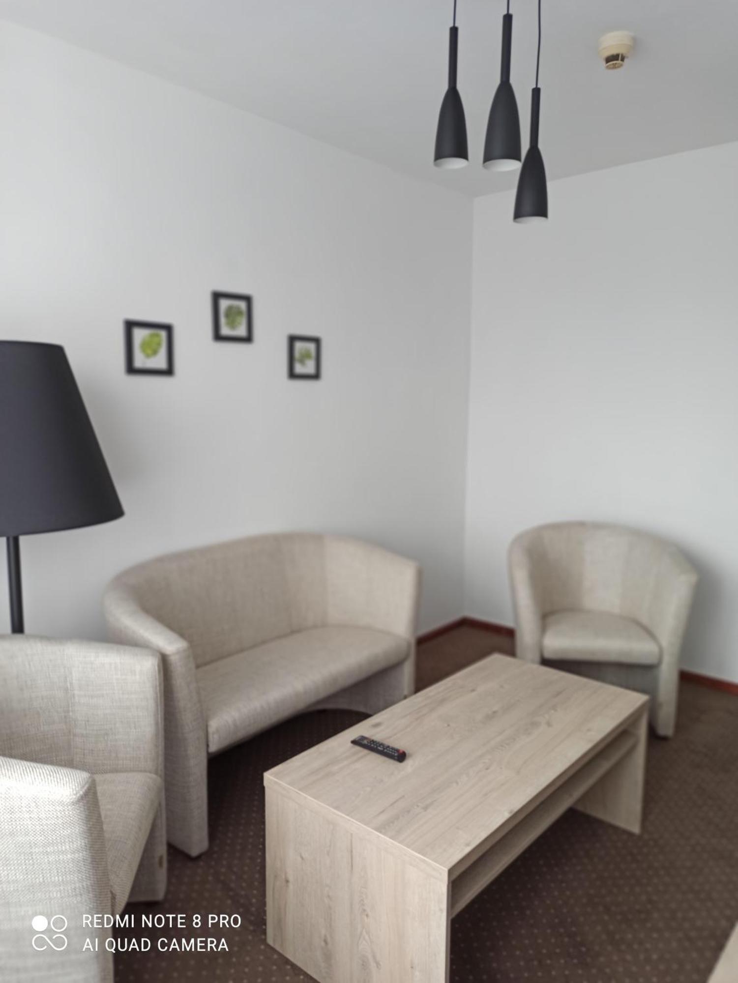 Hotel Odr Sulechów Eksteriør billede
