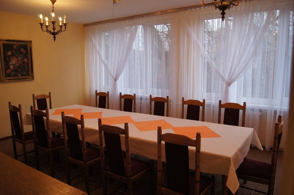 Hotel Odr Sulechów Eksteriør billede